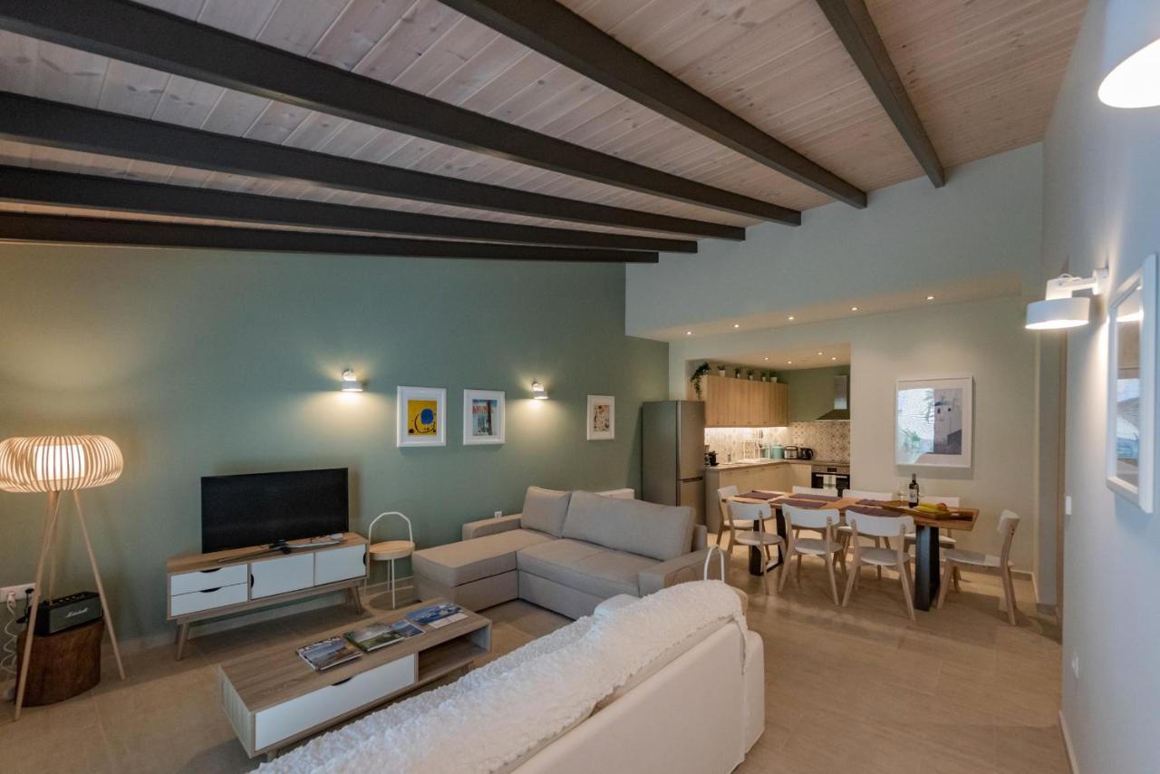 Linas Home - Kalamata Mediterranean Villas Zewnętrze zdjęcie