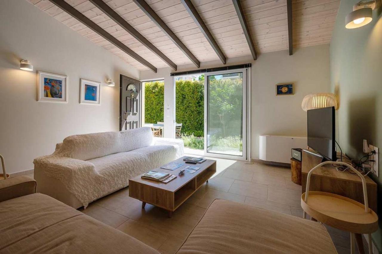 Linas Home - Kalamata Mediterranean Villas Zewnętrze zdjęcie